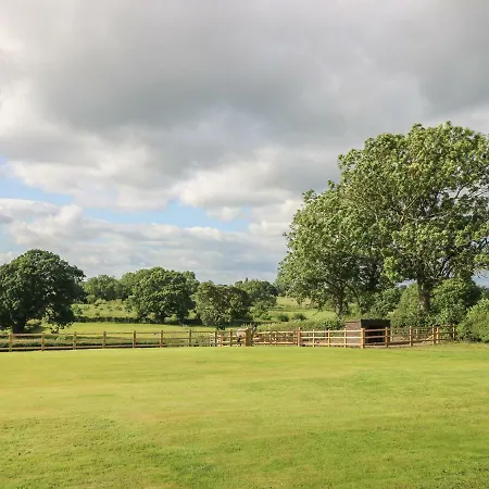 The Barn At Orchard Farm Holiday home *